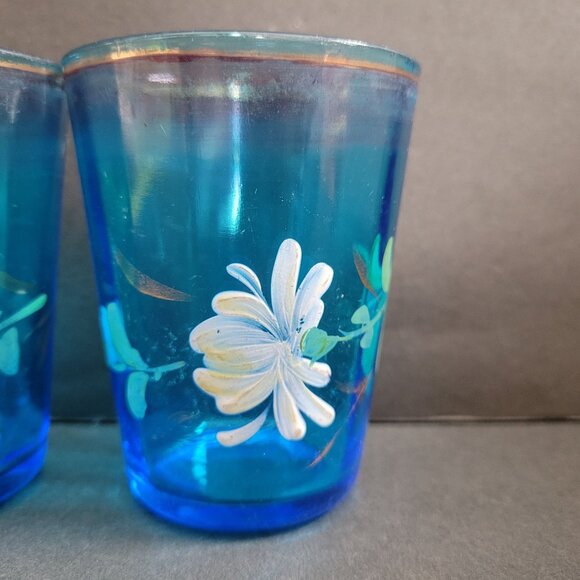 Vintage Blue Glass Juice Glasses With Hand-Painted Floral Design - Picture 5 of 10